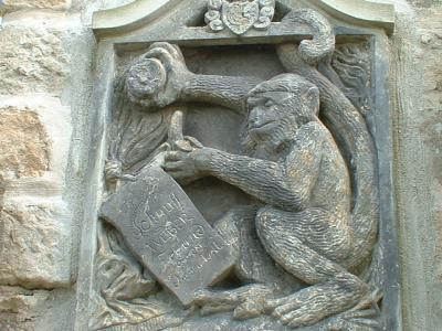 Schnuff-Epitaph an der Hosterwitzer Kirche