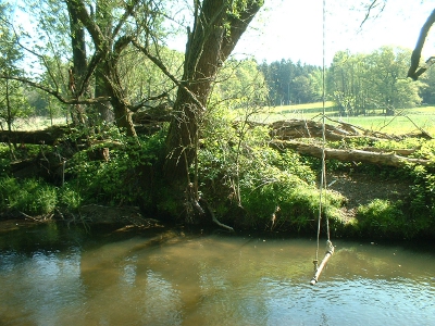 Schaukelbr&uuml;cke &uuml;ber die Wesenitz